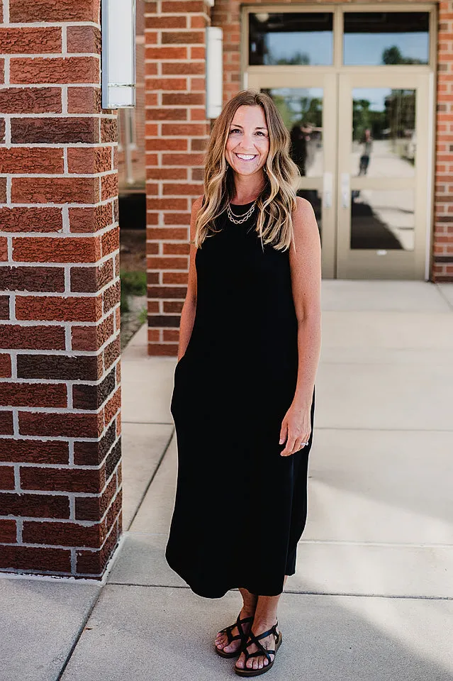 Flowy Sleeveless Dress