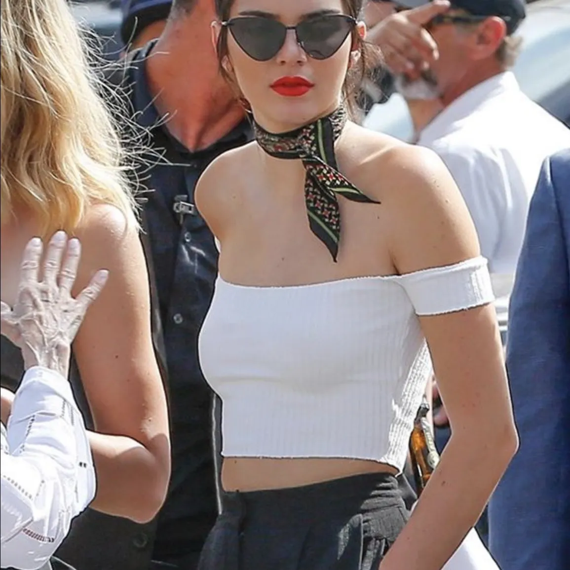 KNIT RIB OFF SHOULDER CROP TOP